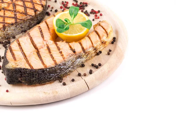 Gegrillter Lachs aus nächster Nähe — Stockfoto