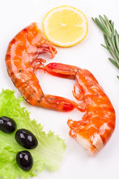 Shrimps with lemon. — Stock Photo, Image