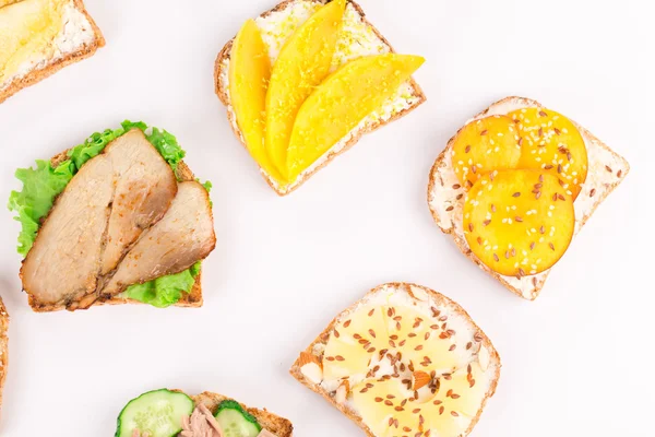Вкусные бутерброды — стоковое фото