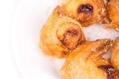 düğüm şeklinde bisküvi 