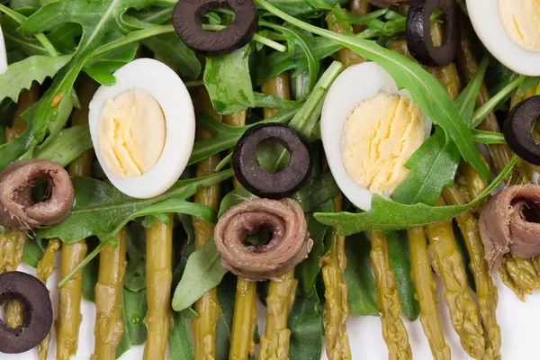 Asparagus salad with anchovies — Stock Photo, Image