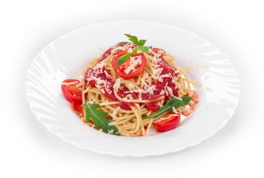 Spagetti domates ile 