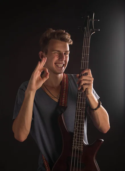 Bajo guitarrista . — Foto de Stock