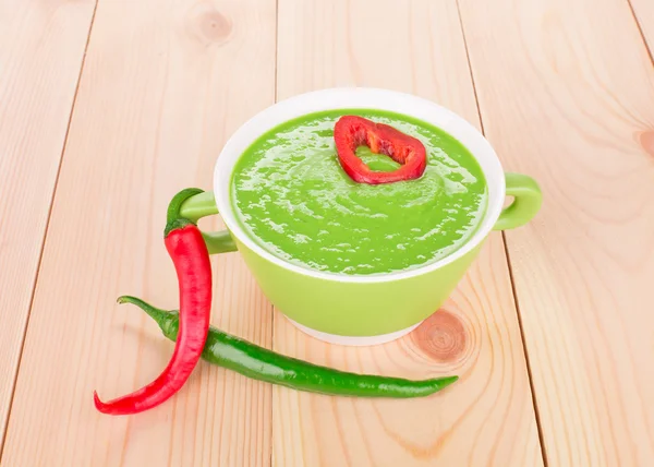 Green creamy soup — Stock Photo, Image