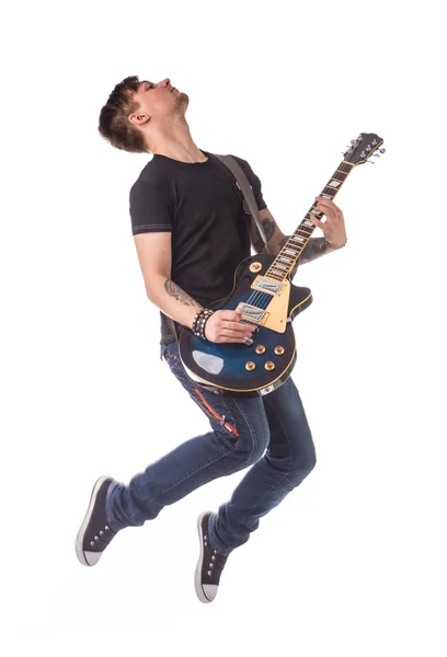 Kytarista hrál na kytaru — Stock fotografie