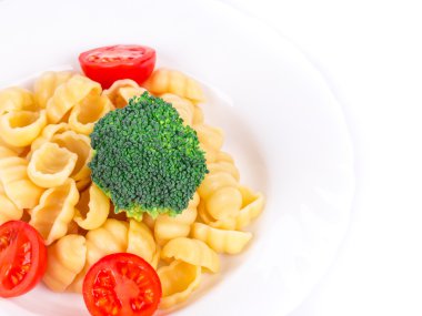 sebzeli makarna kabukları 