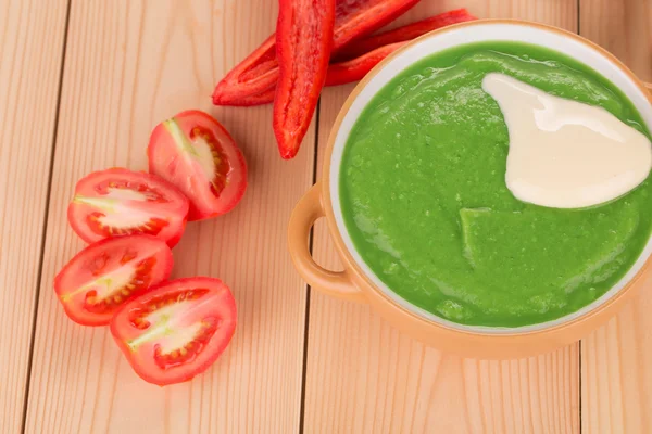 Sopa de crema de espinacas —  Fotos de Stock