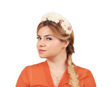 kalın uzun örgü ile güzel kız.