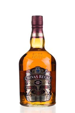 Chivas Regal şişe.