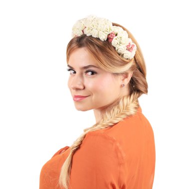 kalın uzun örgü ile güzel kız.