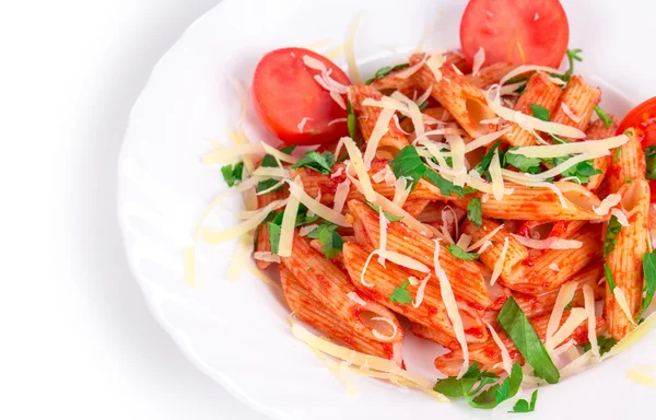 Italiensk pasta med broccoli och tomat. — Stockfoto