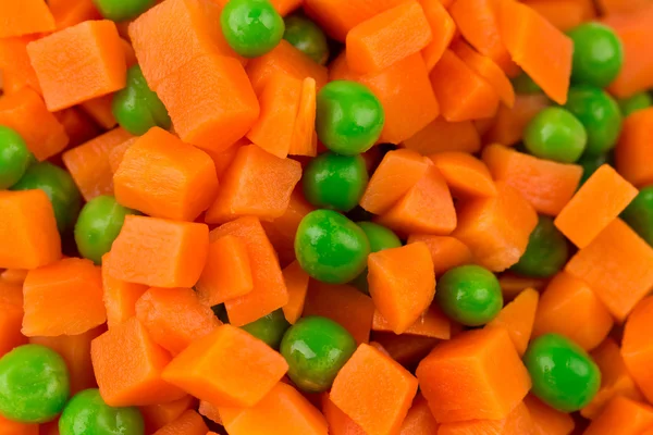 Guisantes y zanahorias de cerca . — Foto de Stock