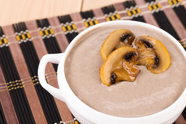 Creamy mushroom soup — Stock Photo, Image