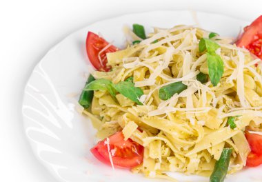 tagliatelli makarna domates ile