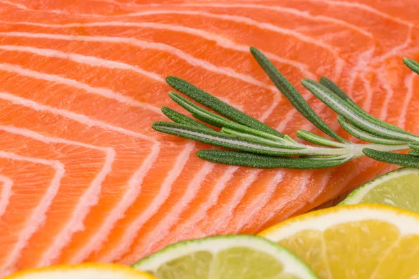 Fresh salmon fillet — Stock Photo, Image