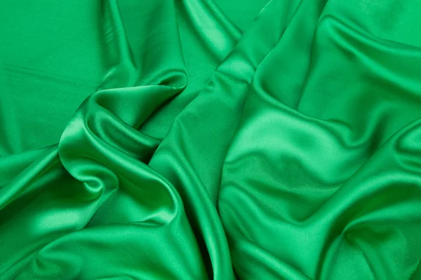 Fondo de tela de seda verde . —  Fotos de Stock
