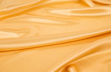 altın ipek kumaştan