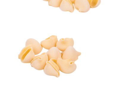 pişmemiş makarna lumaconi.