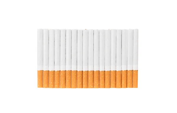 Cigaretter med en brun filter på vit — Stockfoto