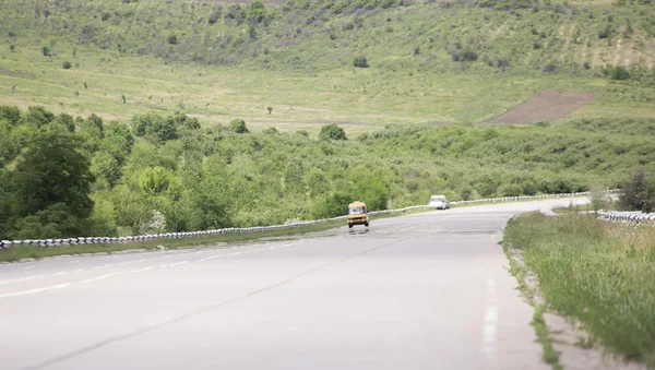 Boş eğri yol — Stok fotoğraf