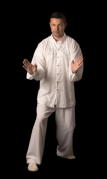 Entrenamiento de karate hombre — Foto de Stock