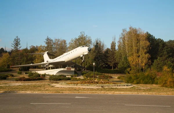 Monumento al avión en Chisinau —  Fotos de Stock