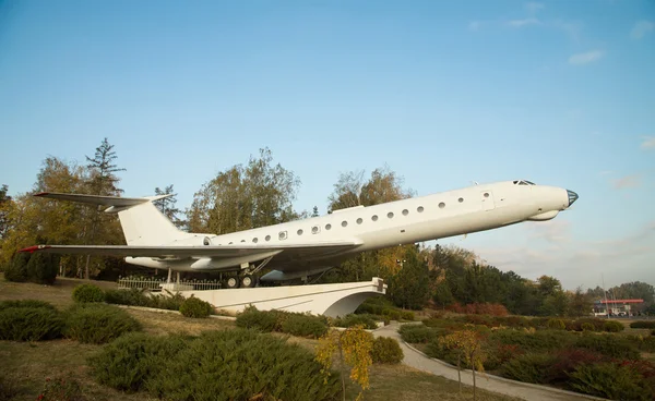 Monumento al avión en Chisinau —  Fotos de Stock