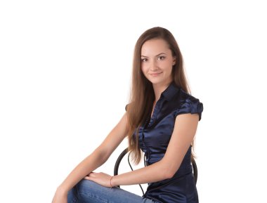 genç kız gülümseyerek