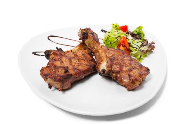 Izgara t-bone biftek