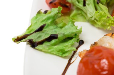 Şişte ızgara karides.