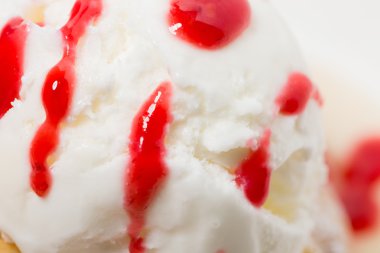 Dondurma ile tarçın topuz.