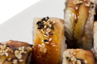 Geleneksel Kanada suşi rulo.