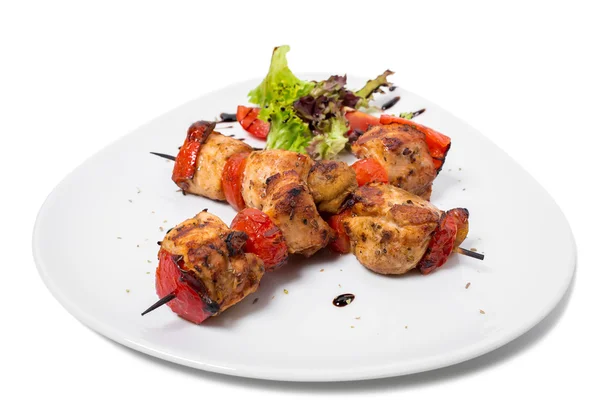 Shish kebab sur les brochettes. — Photo