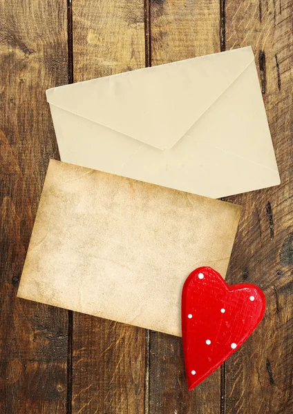Old letter on the wooden background — Stock Photo, Image