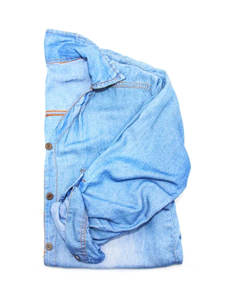 白い背景の青いデニム シャツ — ストック写真