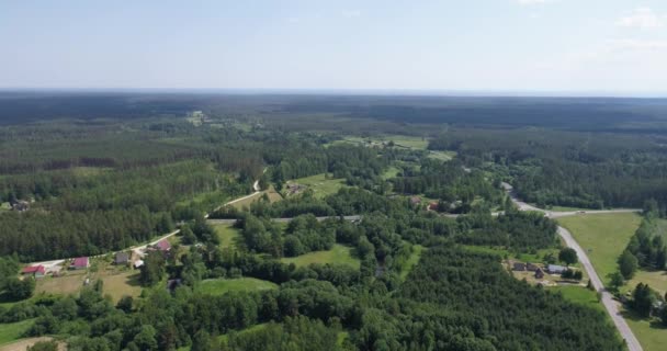Flygbilder Från Höstsäsongen Liten Estnisk Stad Solnedgång — Stockvideo