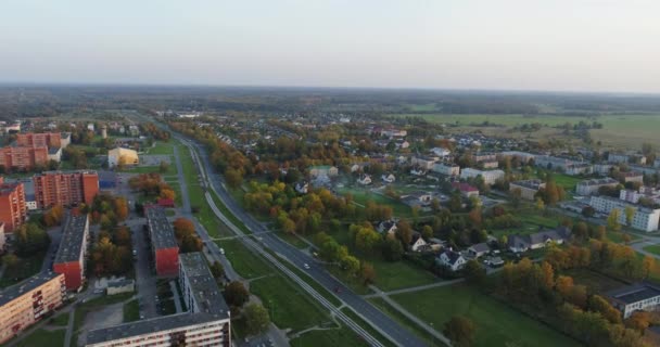 Vista Aérea Sobre Casas Zona Rural Estónia Verão Paisagem Cidade — Vídeo de Stock
