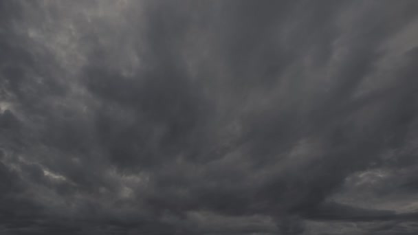 Gale Low Sky Bears Cumulus Clouds — Stock Video