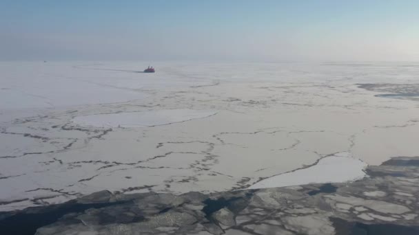 러시아 티무르 2021 쇄빙선 이빙하로 진입하다 — 비디오
