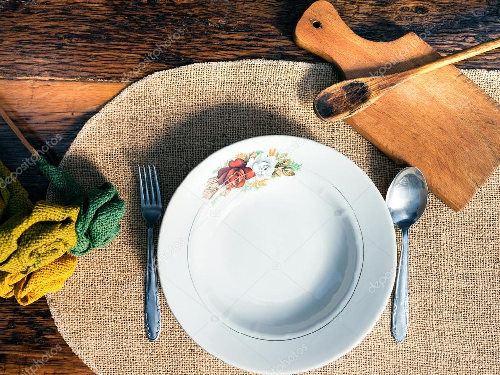 vintage table settings hydrangea vintage table setting with rustic dishes stock photo rasica vintage table settings hydrangea vintage table setting with rustic dishes stock photo rasica