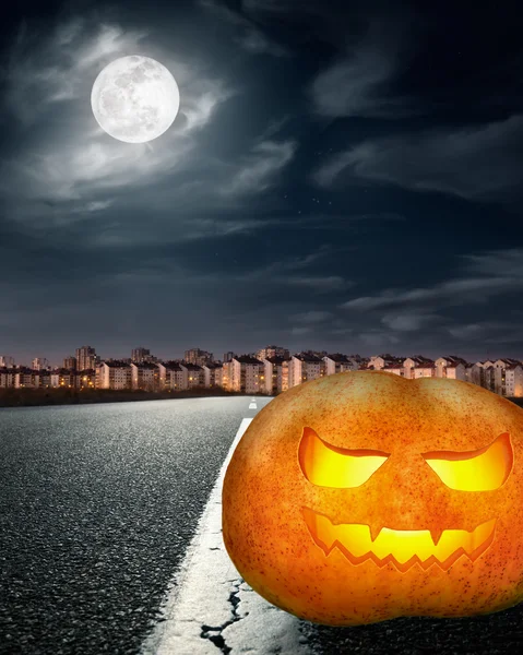 Koncepcja Halloween w noc pełni księżyca — Zdjęcie stockowe