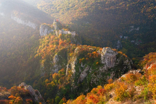 Medieval fortress in the autumn ambience — Stock Photo, Image