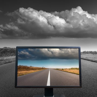 Renk kavramı ile açık yol Tv ekranında