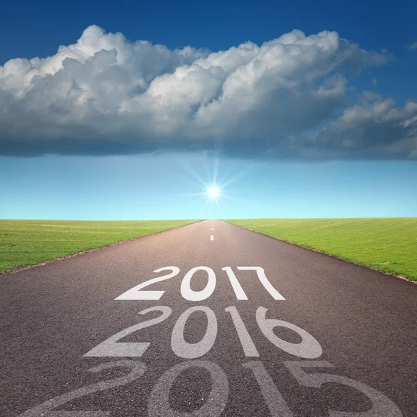 Empty road concept to upcoming 2016 new year — Stock Photo, Image