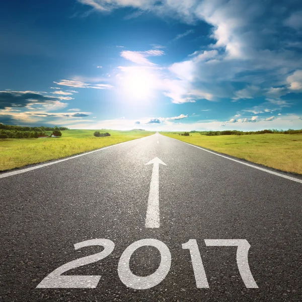 Empty road to upcoming 2017 at beautiful day — Stock Photo, Image