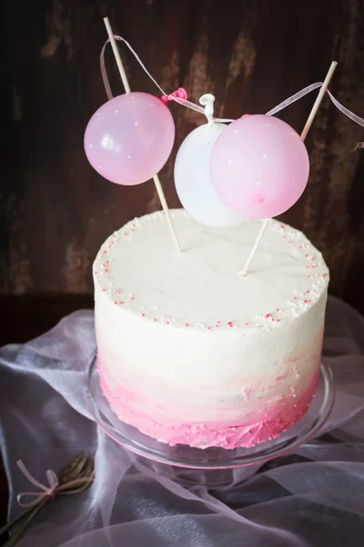 Tarta con glaseado de queso crema —  Fotos de Stock