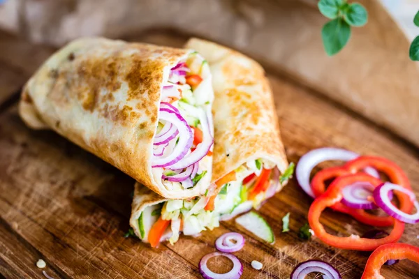 Leckerer veganer Wrap — Stockfoto