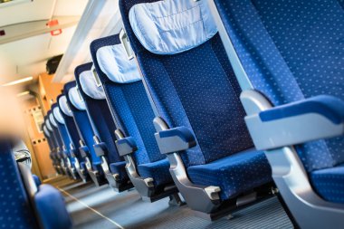 Hızlı tren boş sandalye