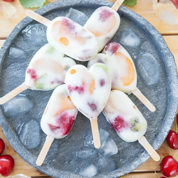 Popsicles congelate de casă — Fotografie, imagine de stoc