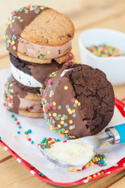 Dondurmalı sandviç.